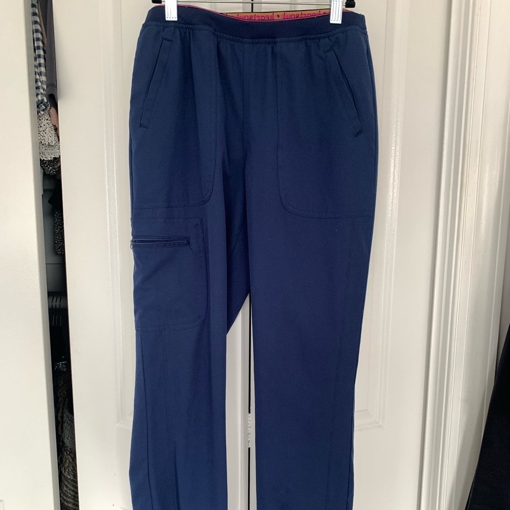 Scrub pants